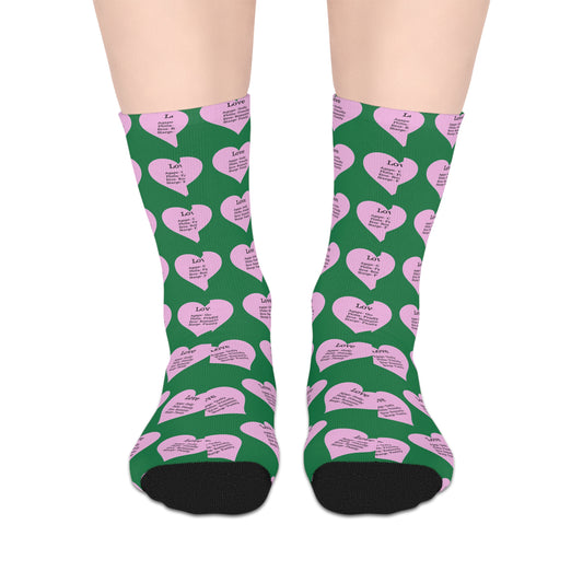 The Love Hearts Mid-Length Socks (Dark green)